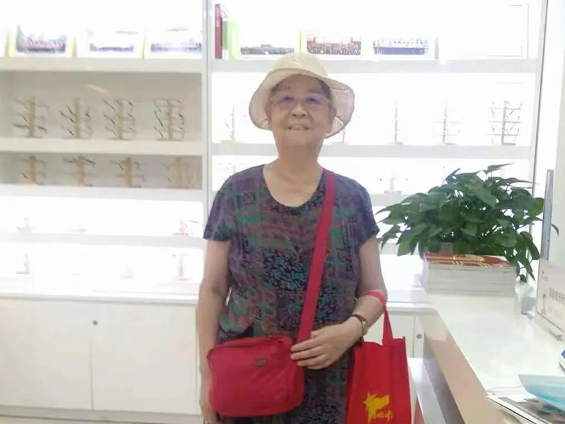 多焦镜